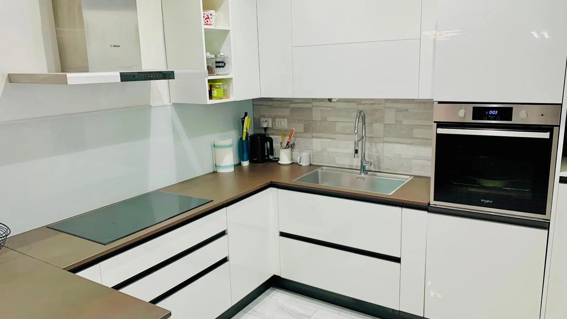Tiburtina House - Moderno Bilocale Green, 4 Pax Rome