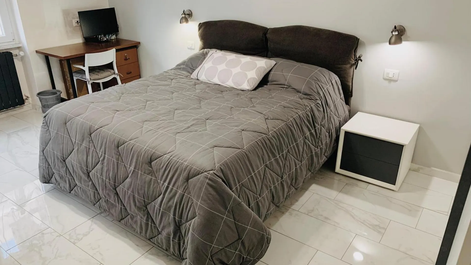 Tiburtina House - Moderno Bilocale Green, 4 Pax Rome Apartment