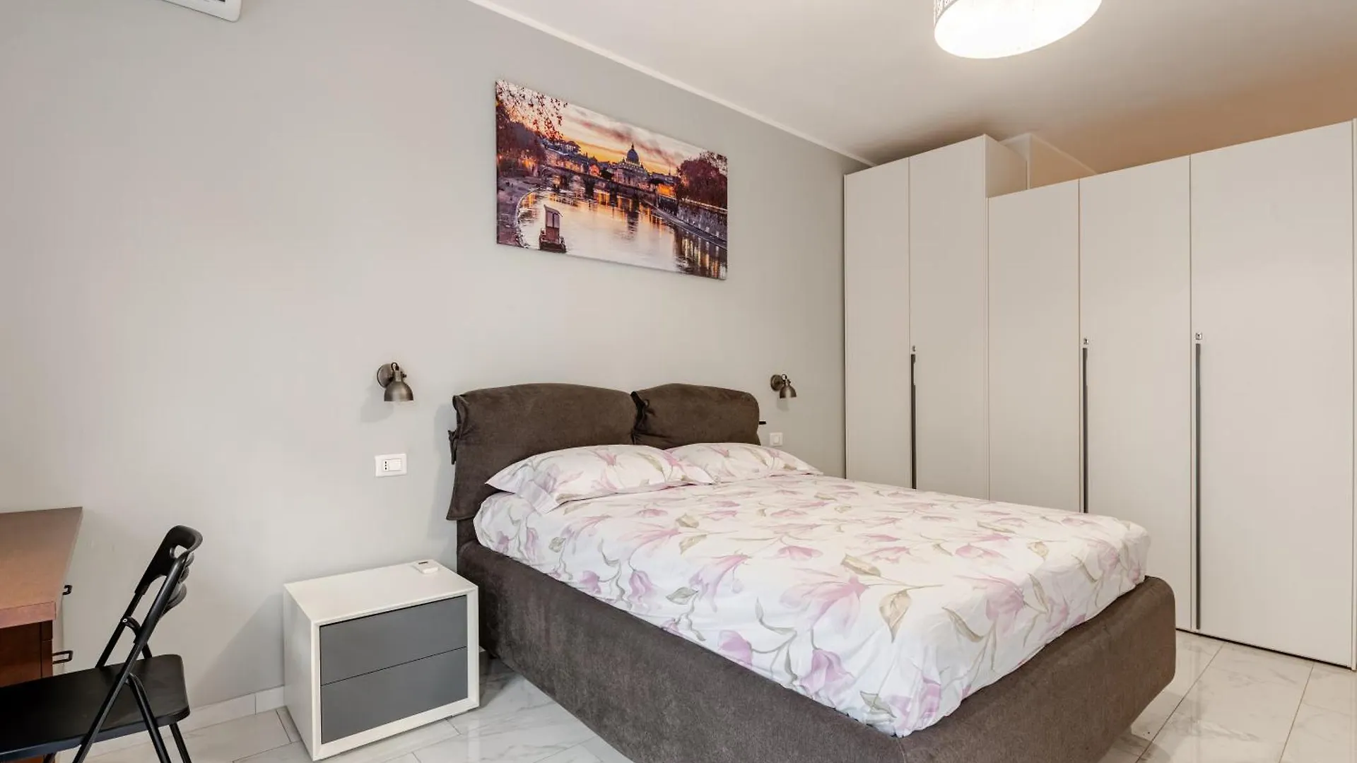 Apartment Tiburtina House - Moderno Bilocale Green, 4 Pax Rom Italien