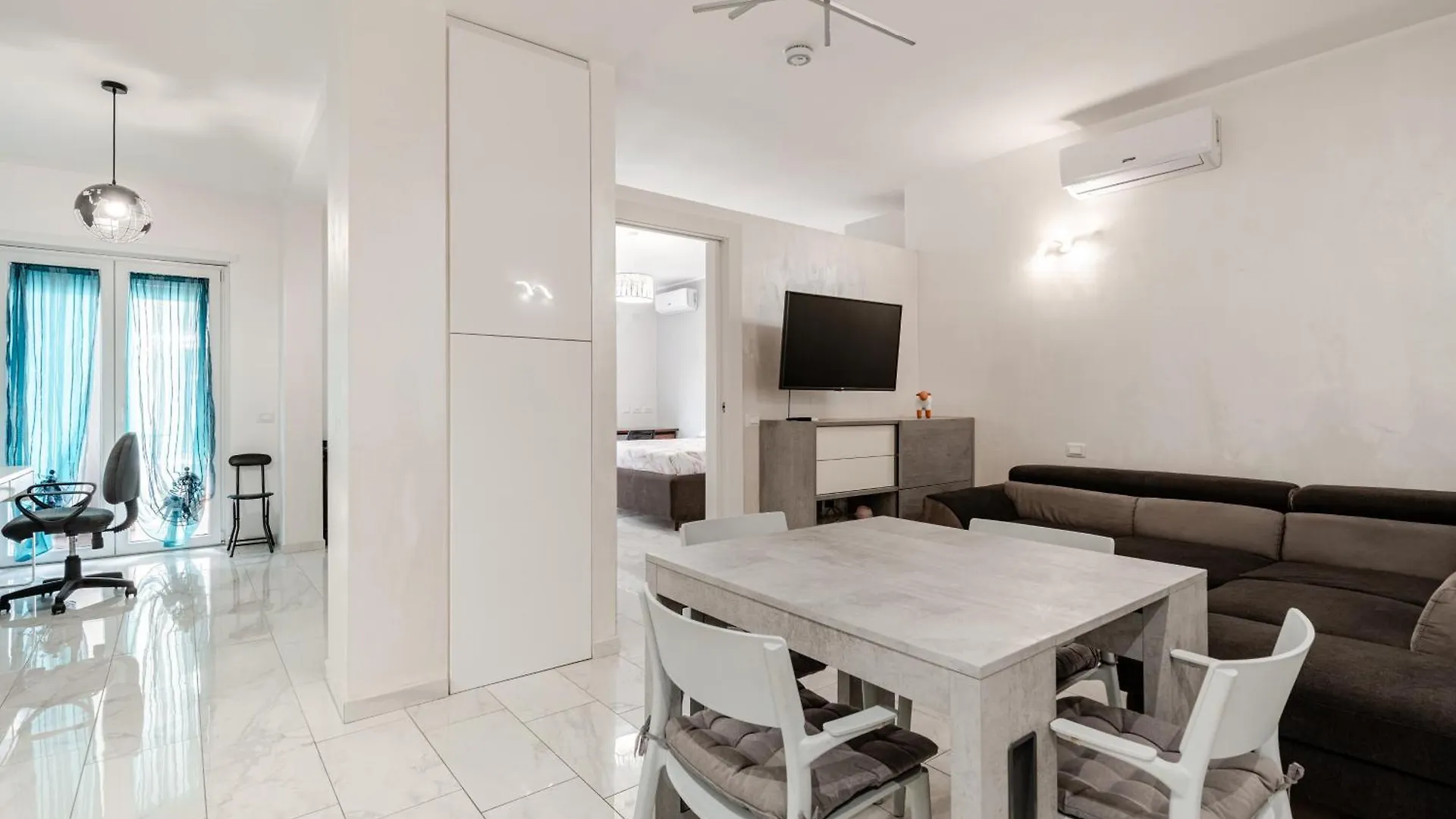 Appartamento Tiburtina House - Moderno Bilocale Green, 4 Pax Roma