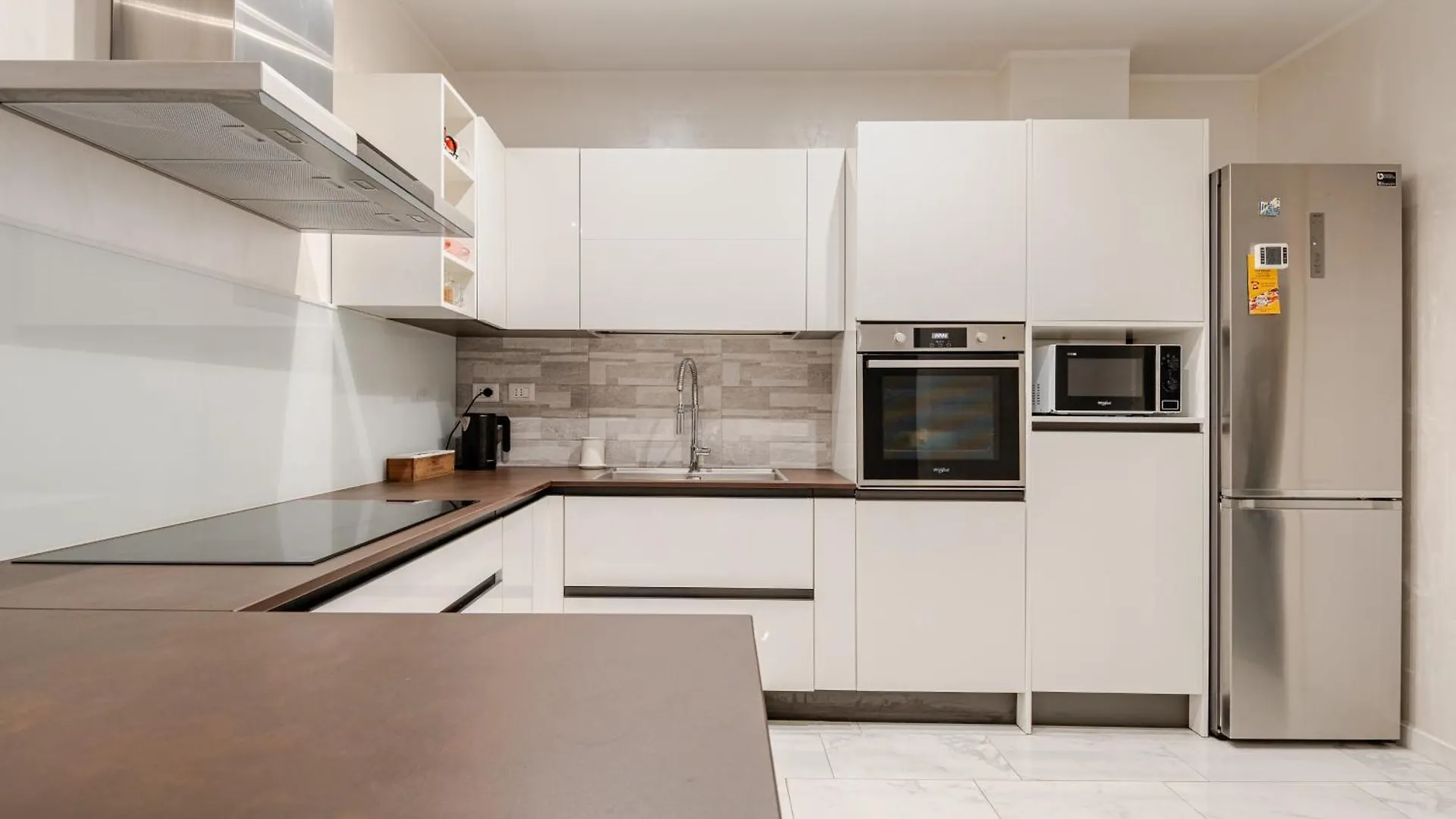 Appartamento Tiburtina House - Moderno Bilocale Green, 4 Pax Roma